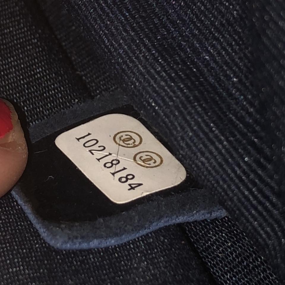 provokere plukke Ripples Chanel Boy Bag Serial number: 10218184 Signs of... - Depop