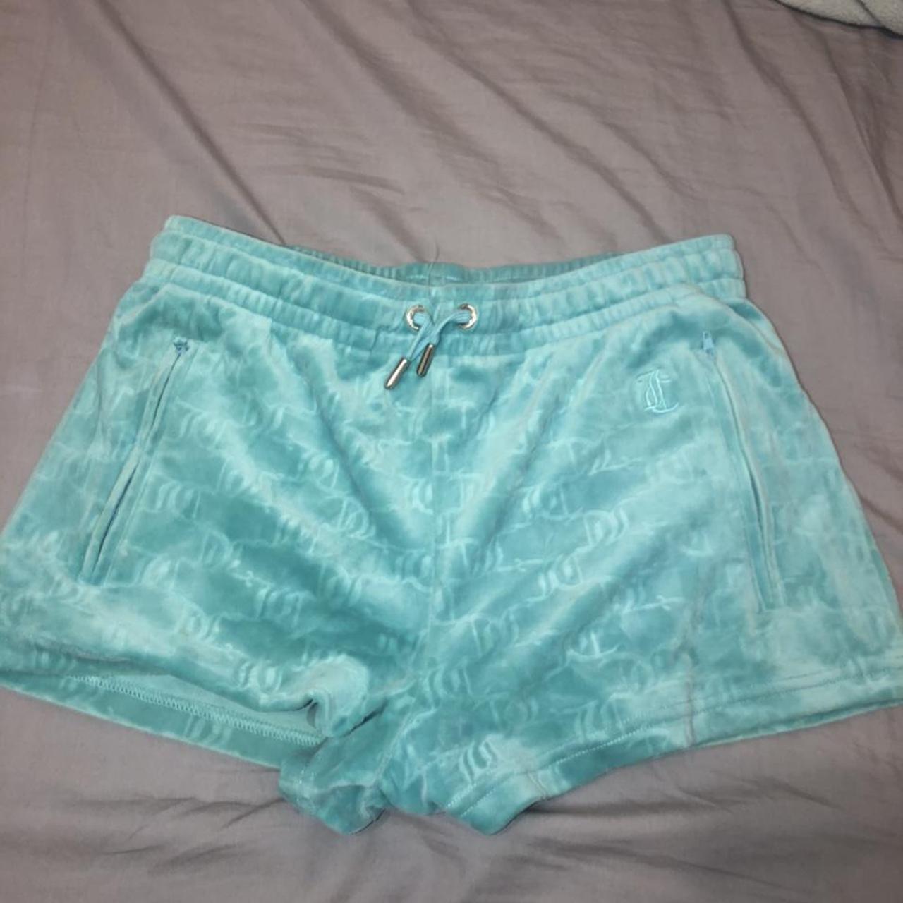 Product Image 1 - Juicy couture Velvor shorts in