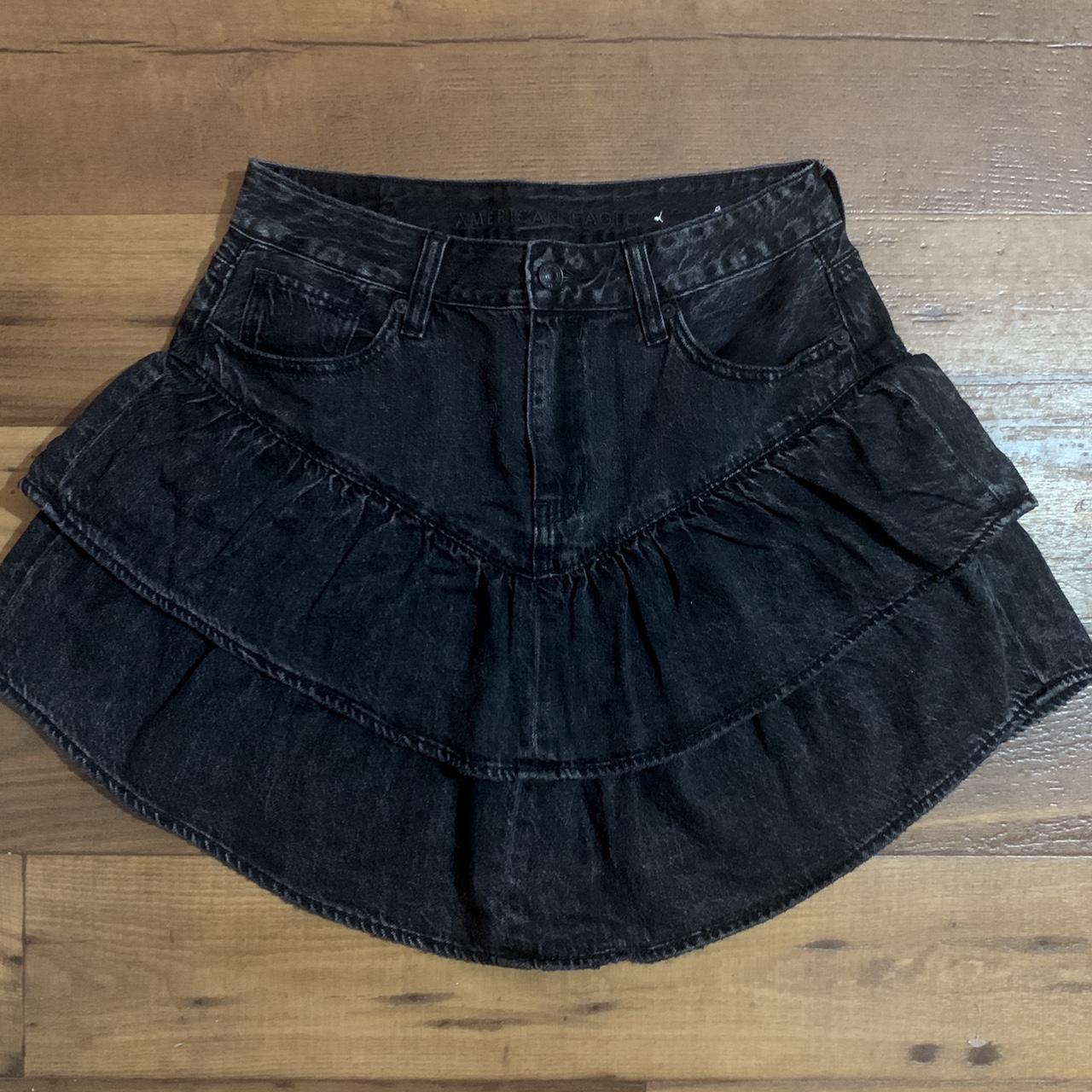 american eagle black high rise denim tiered skirt...