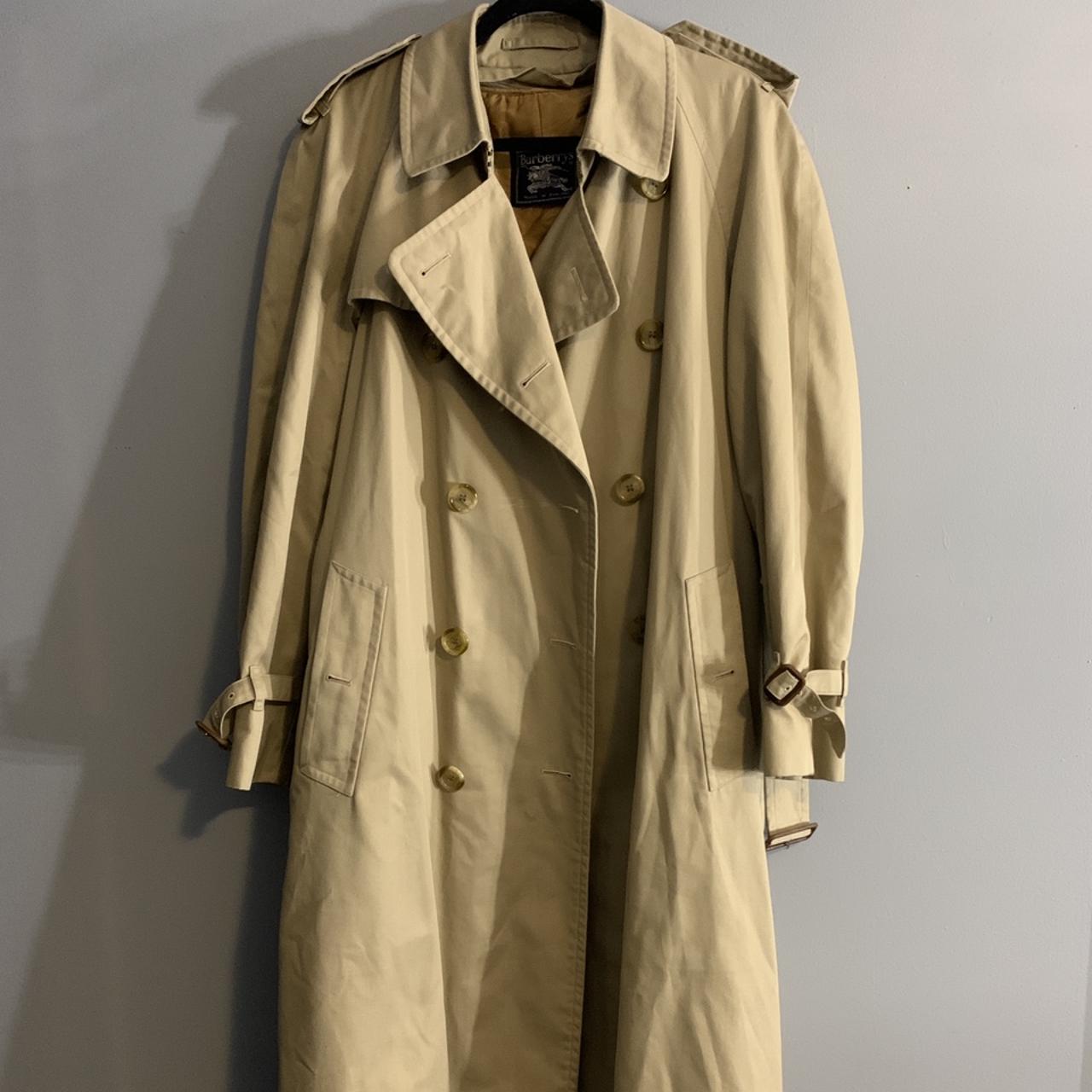Men's Burberry Trench Coats | Preowned & Secondhand | Depop