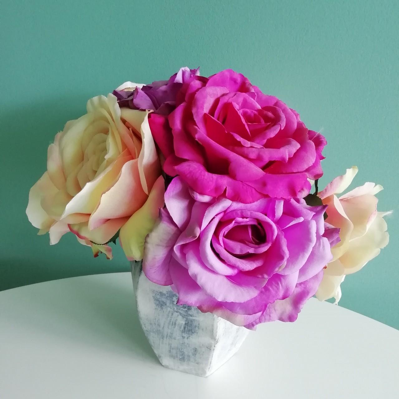 Cream and Pink Decorhomeaccesories Depop