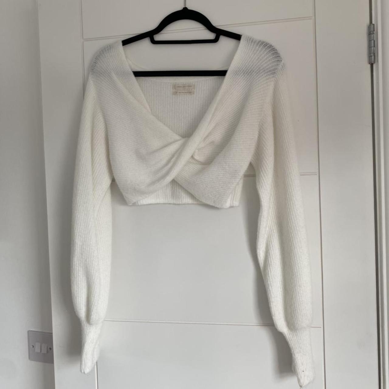 Urban outfitters Marissa twist top 🤍 size small Depop