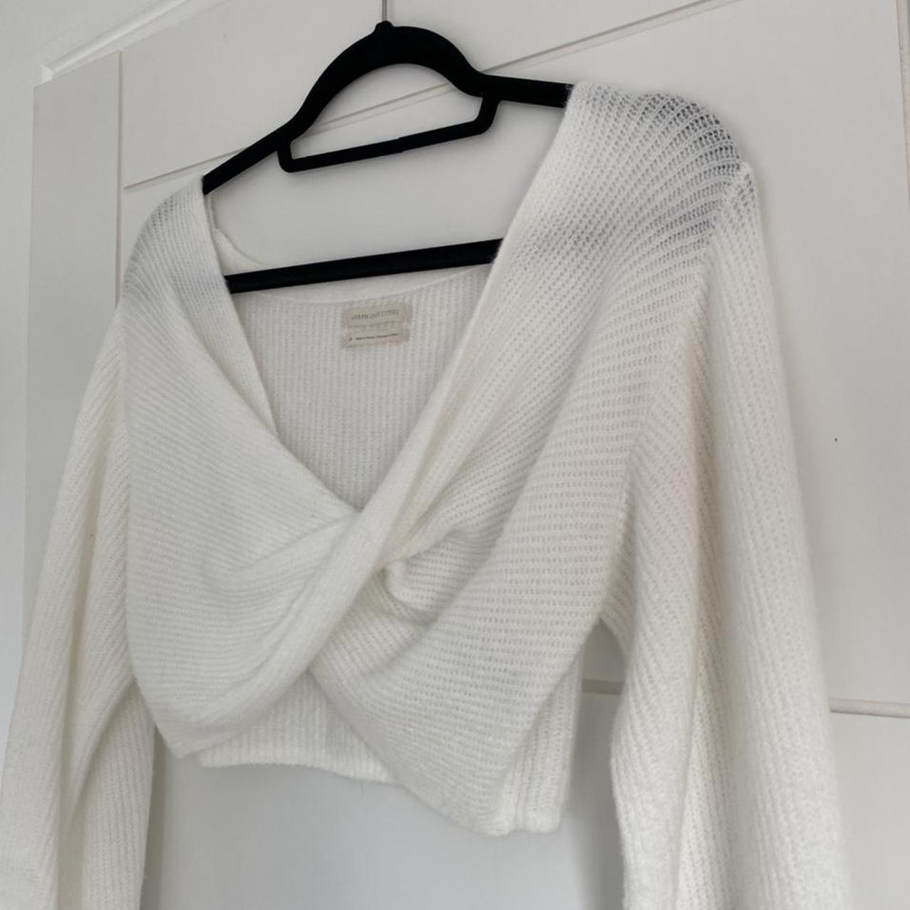 Urban outfitters Marissa twist top 🤍 size small Depop