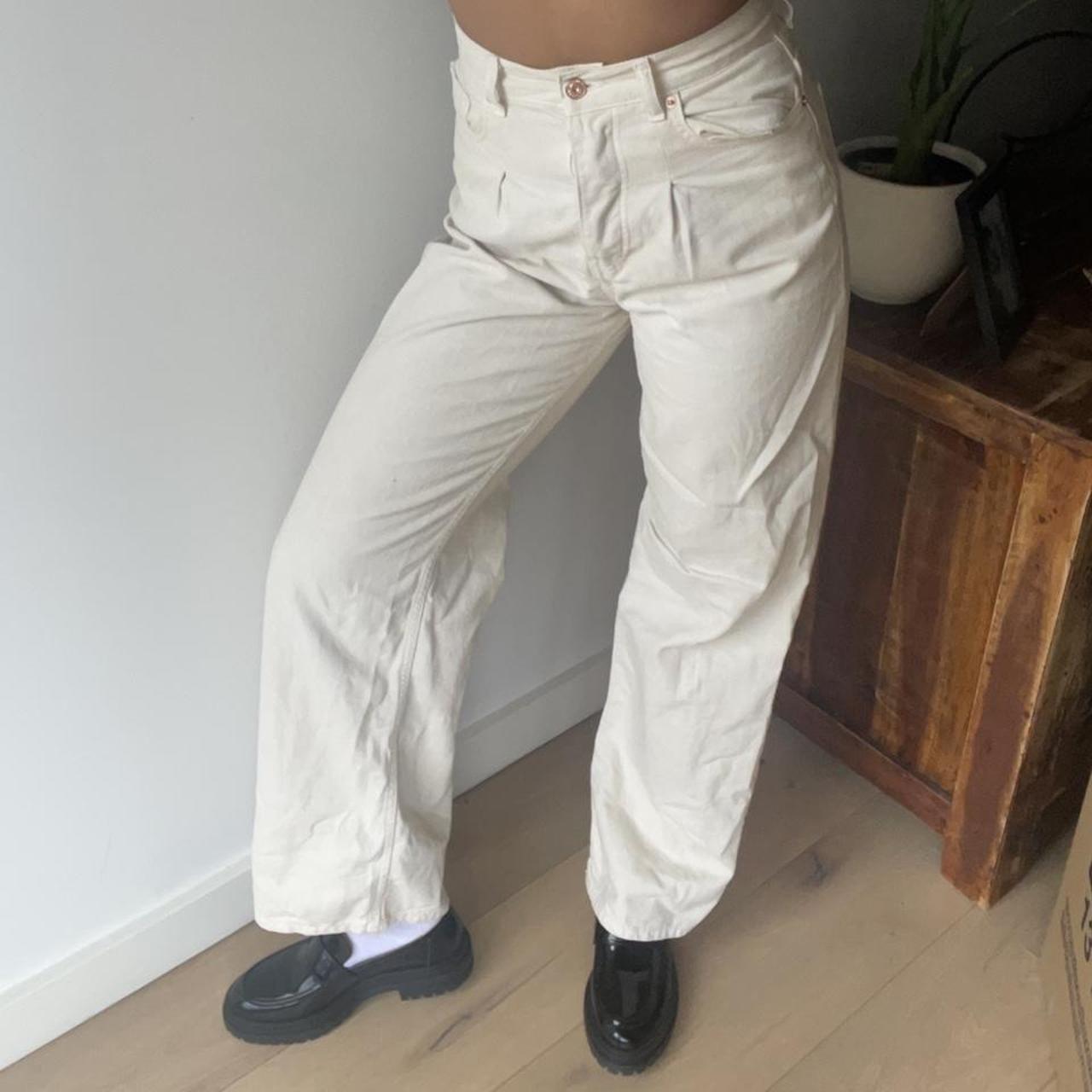 baggy cream jeans