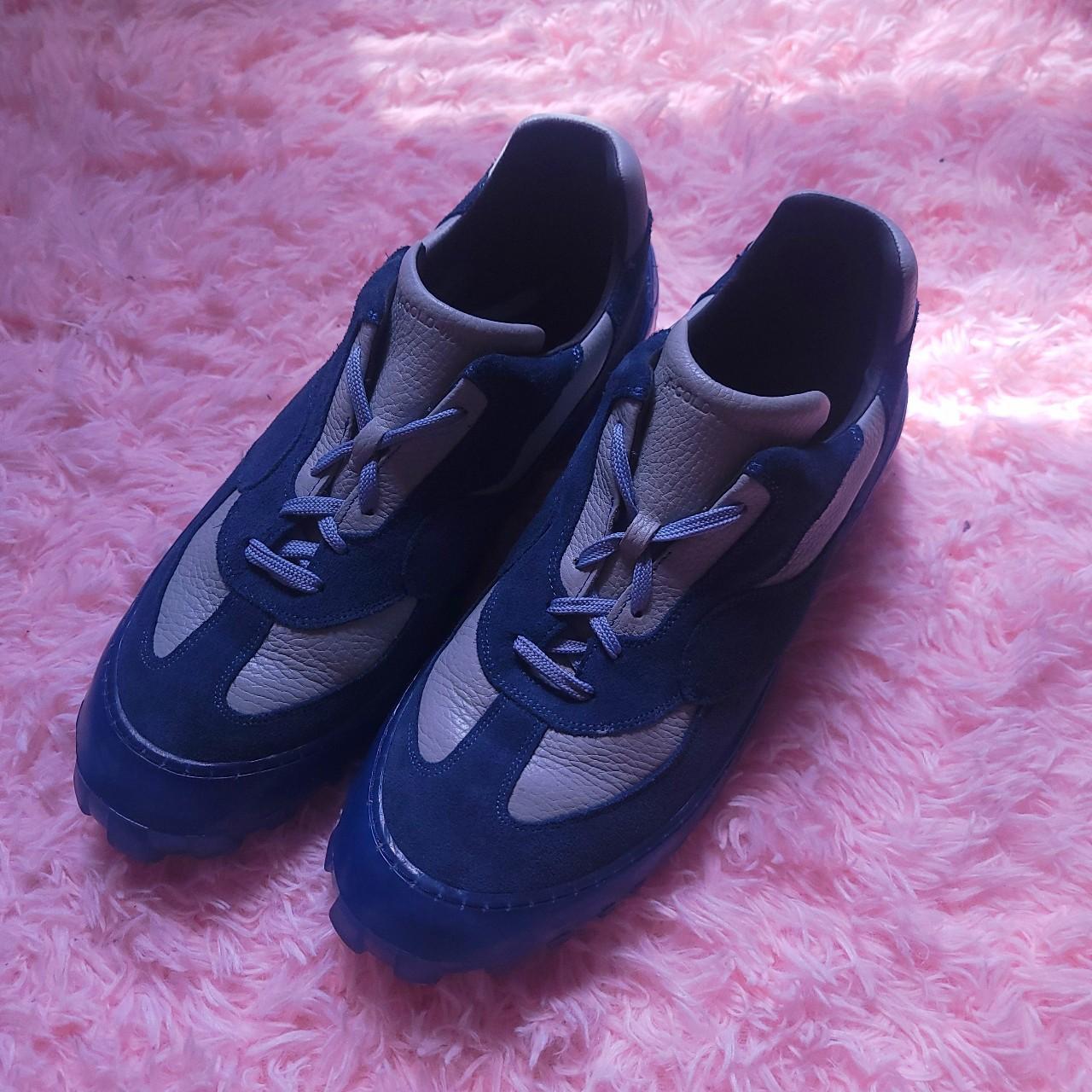 men-s-blue-and-navy-trainers-depop