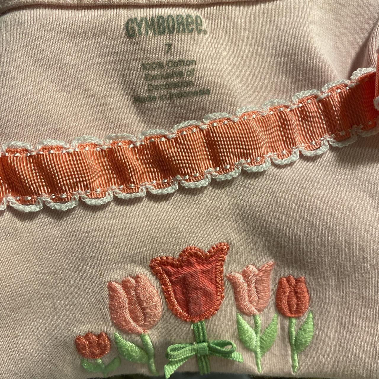 adorable babypink cropped tank top w/ roses and... Depop