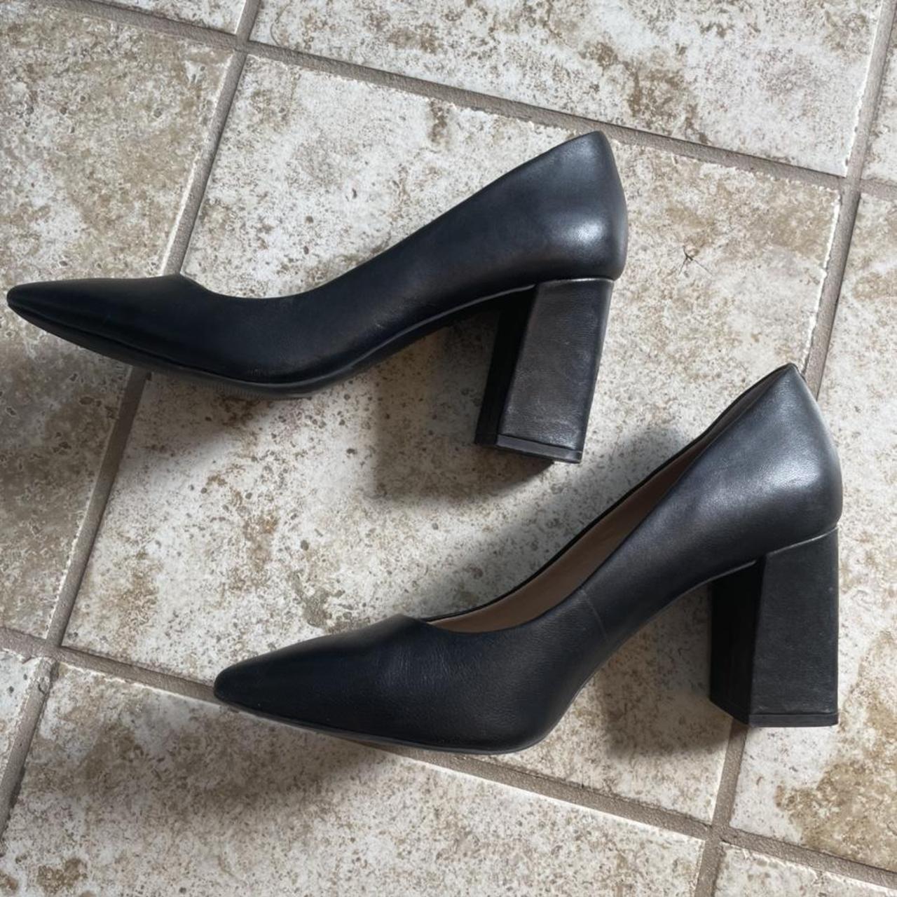 classy black pumps
