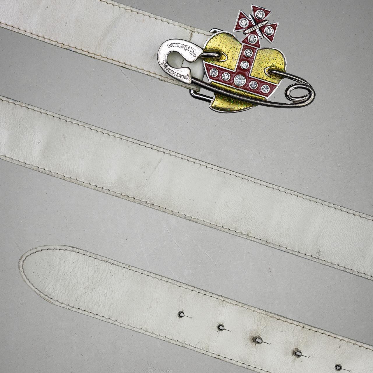 Vivienne Westwood Heart Orb Safety Pin belt from the | Depop