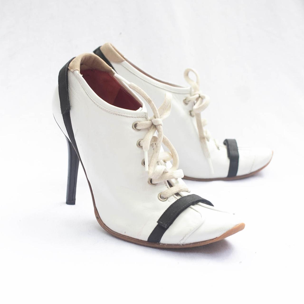 Gianfranco Ferre leather heels. These are floor - Depop