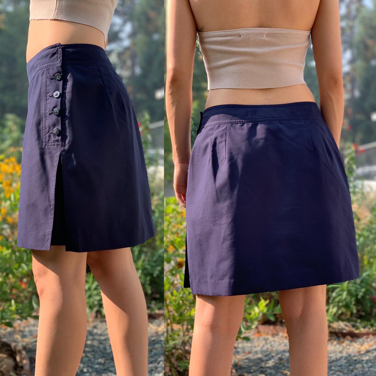 Izod Women's Navy Skirt | Depop