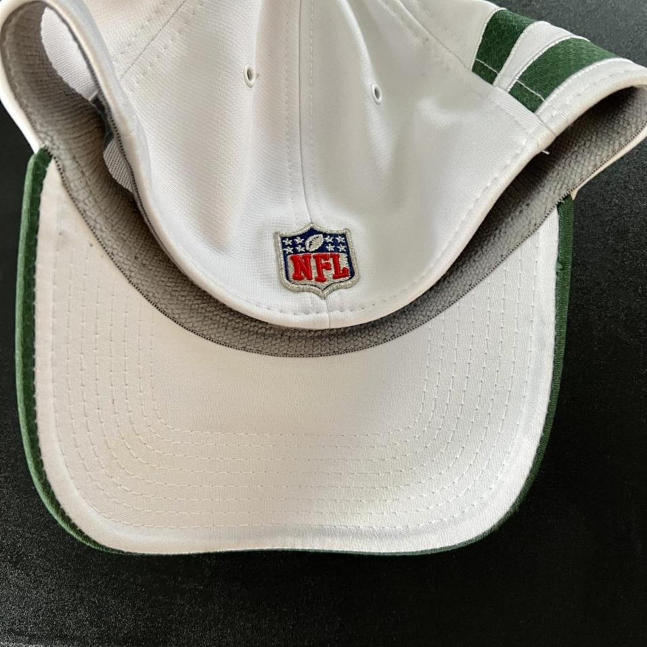 NY Jets New Era fitted hat. Official NFL hat size 7 - Depop