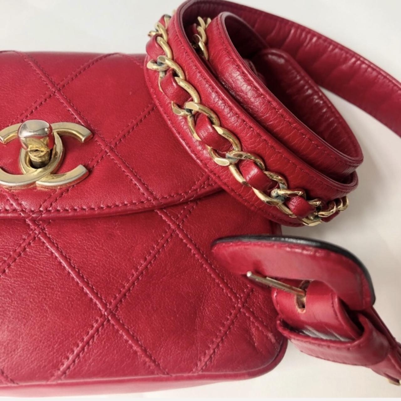 Chanel vintage Quited belt bag in red lipstick 💄, Red