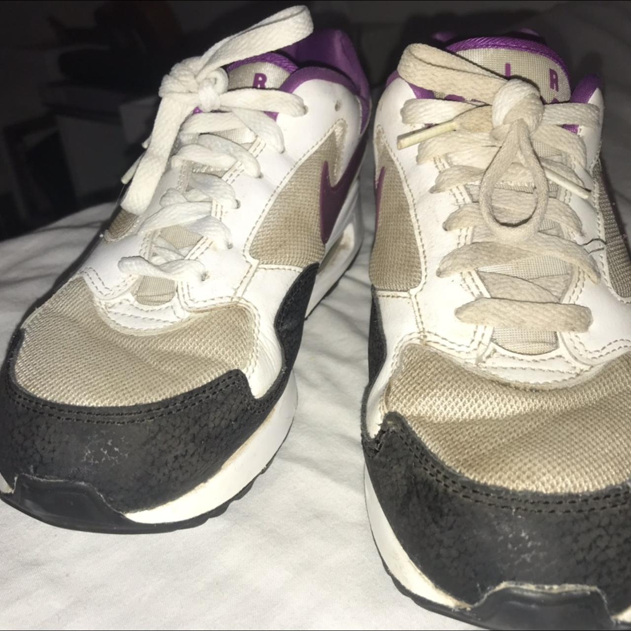 NIKE AIR MAXES- super comfortable and retro - Depop