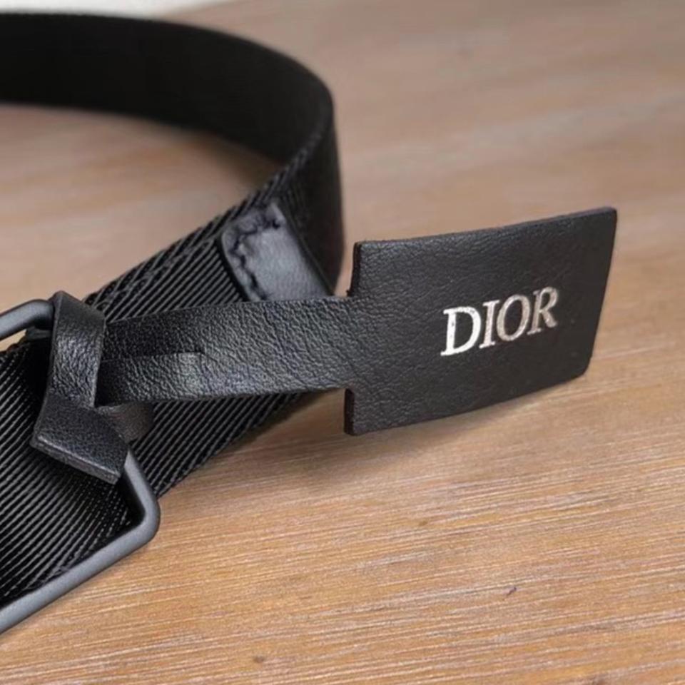 Dior 25mm Buckle Belt Release