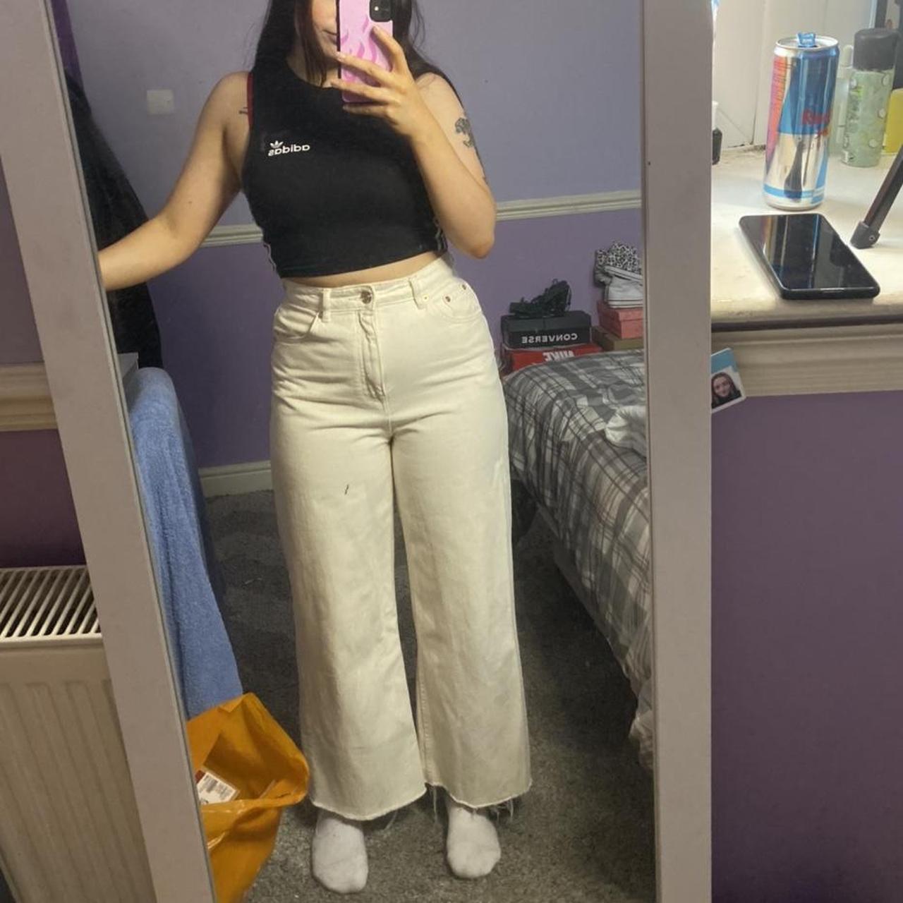 Cream wide leg jeans from Pull & Bear Size 10 small... - Depop