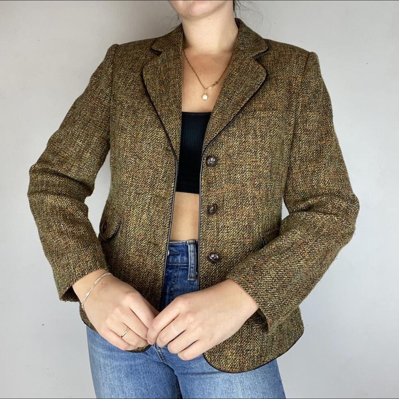 Product Image 2 - Vintage Tweed Blazer🧸
This vintage blazer