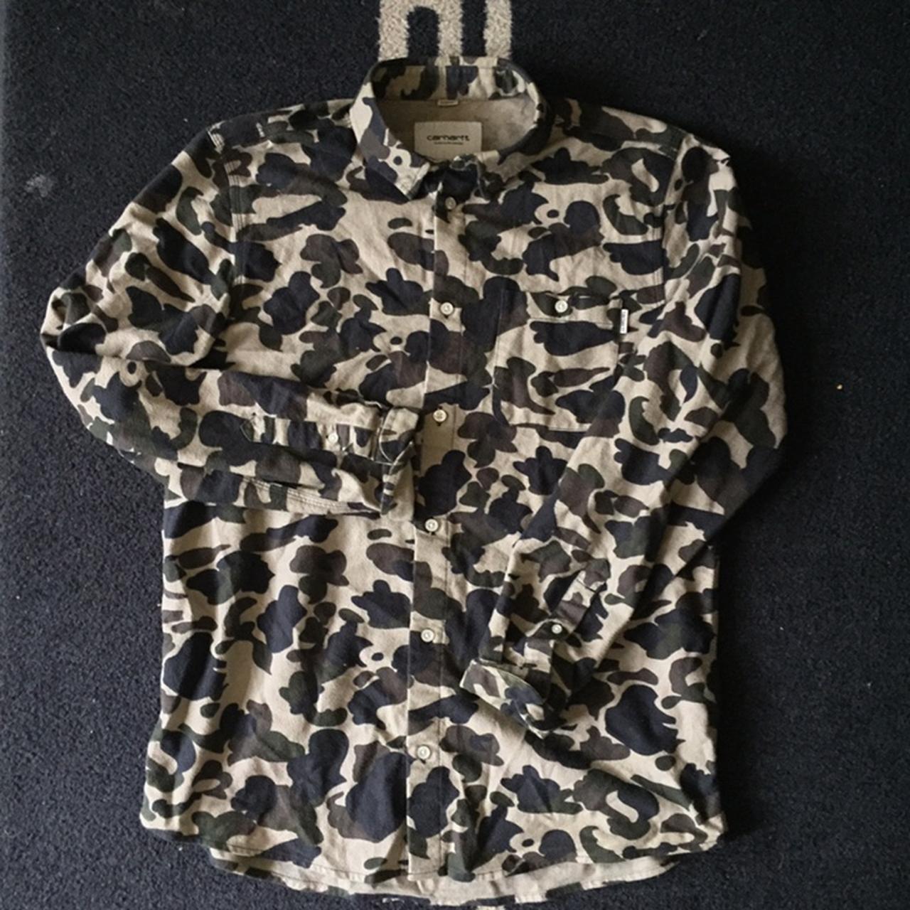 Carhartt duck camo flannel shirt Size L Excellent... - Depop