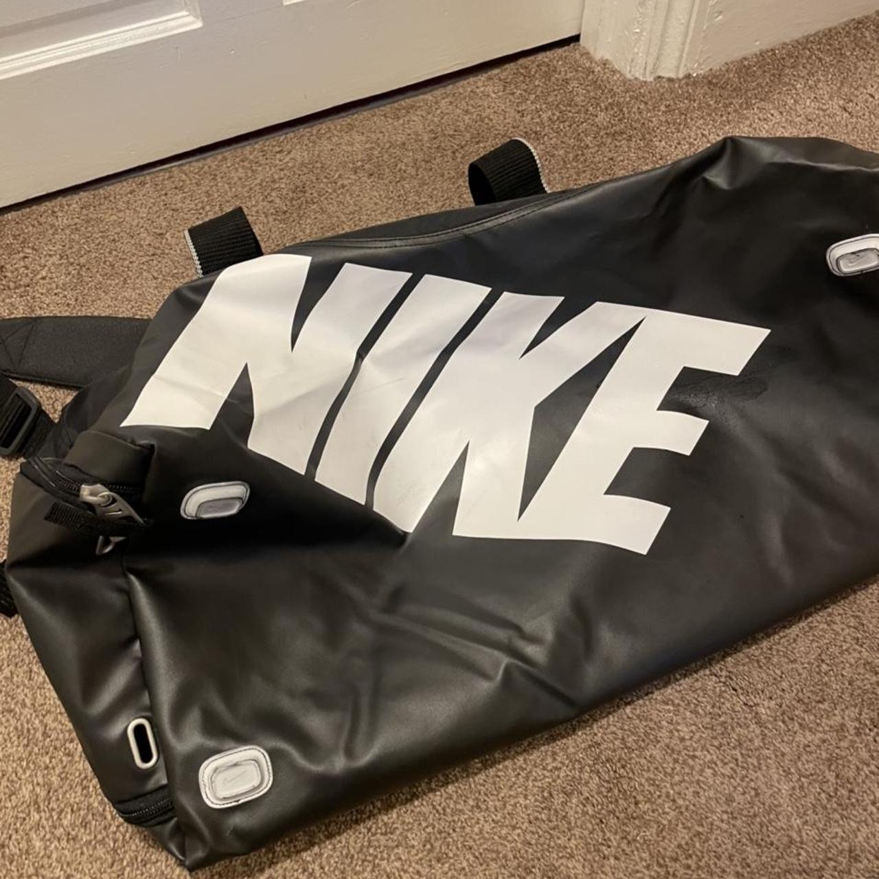 extra large nike holdall