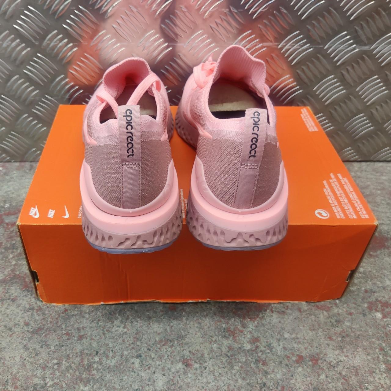 Epic react outlet rust pink