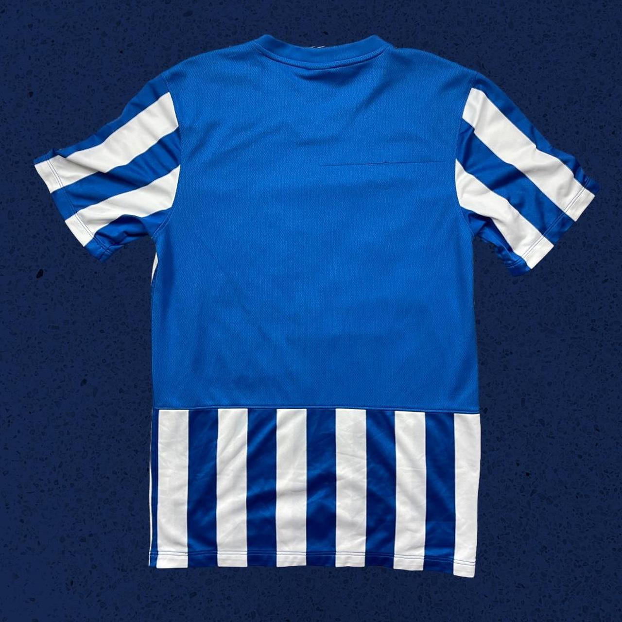 Nike soccer jersey Embroidered swoosh check... Depop