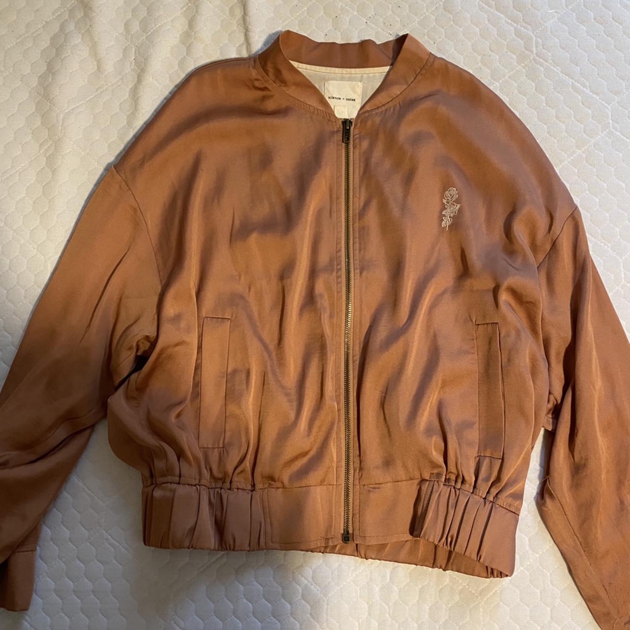 item listed by cherrybomb888
