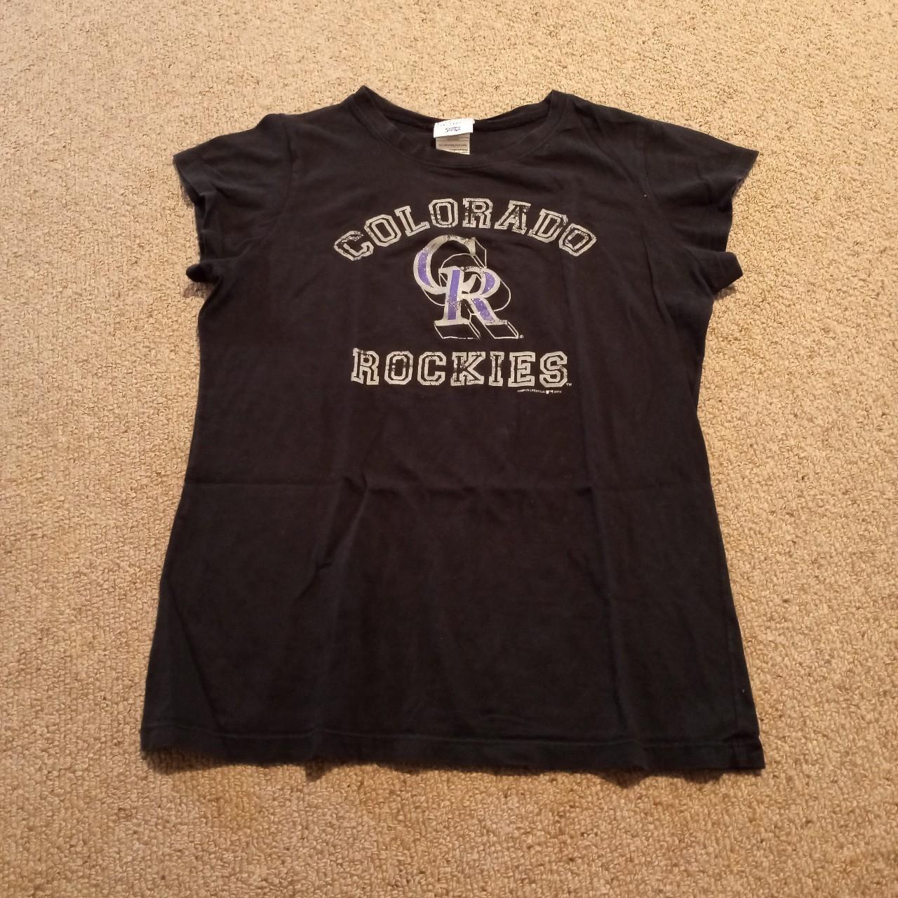 Vintage Colorado Rockies T-shirt Measurements : - Depop