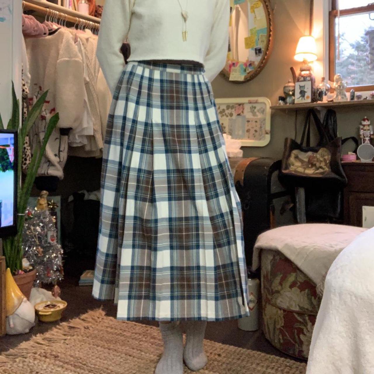 Product Image 1 - Pleated Pendleton style skirt 🐇

Hasting