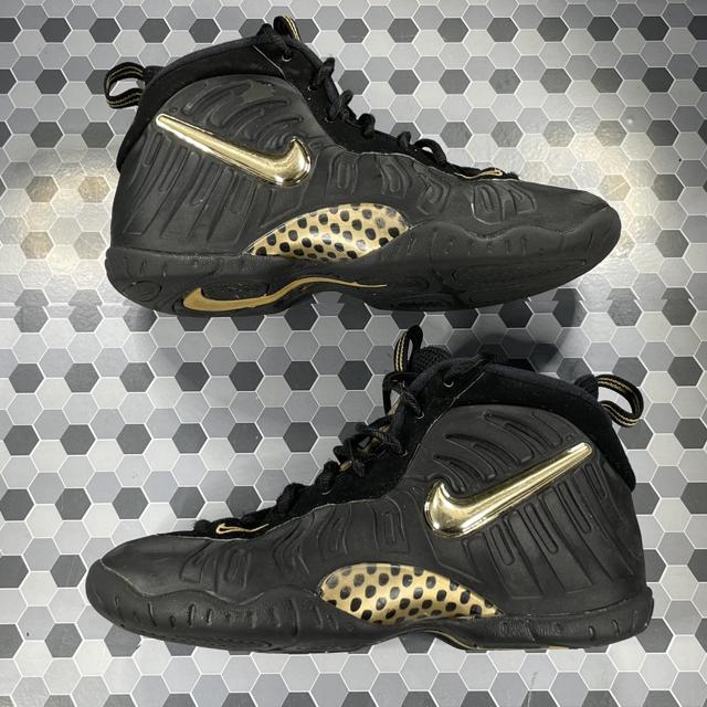 black and gold foams preschool