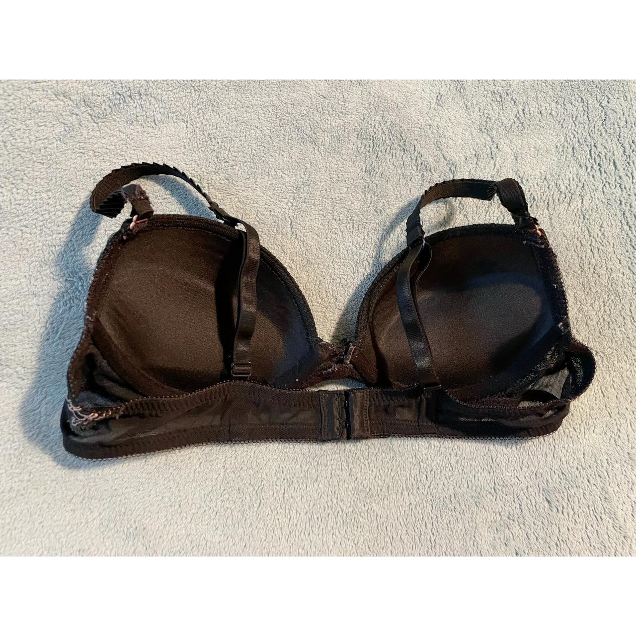 Primark Push Up Moulded Plunge Bra In Black Nude Depop