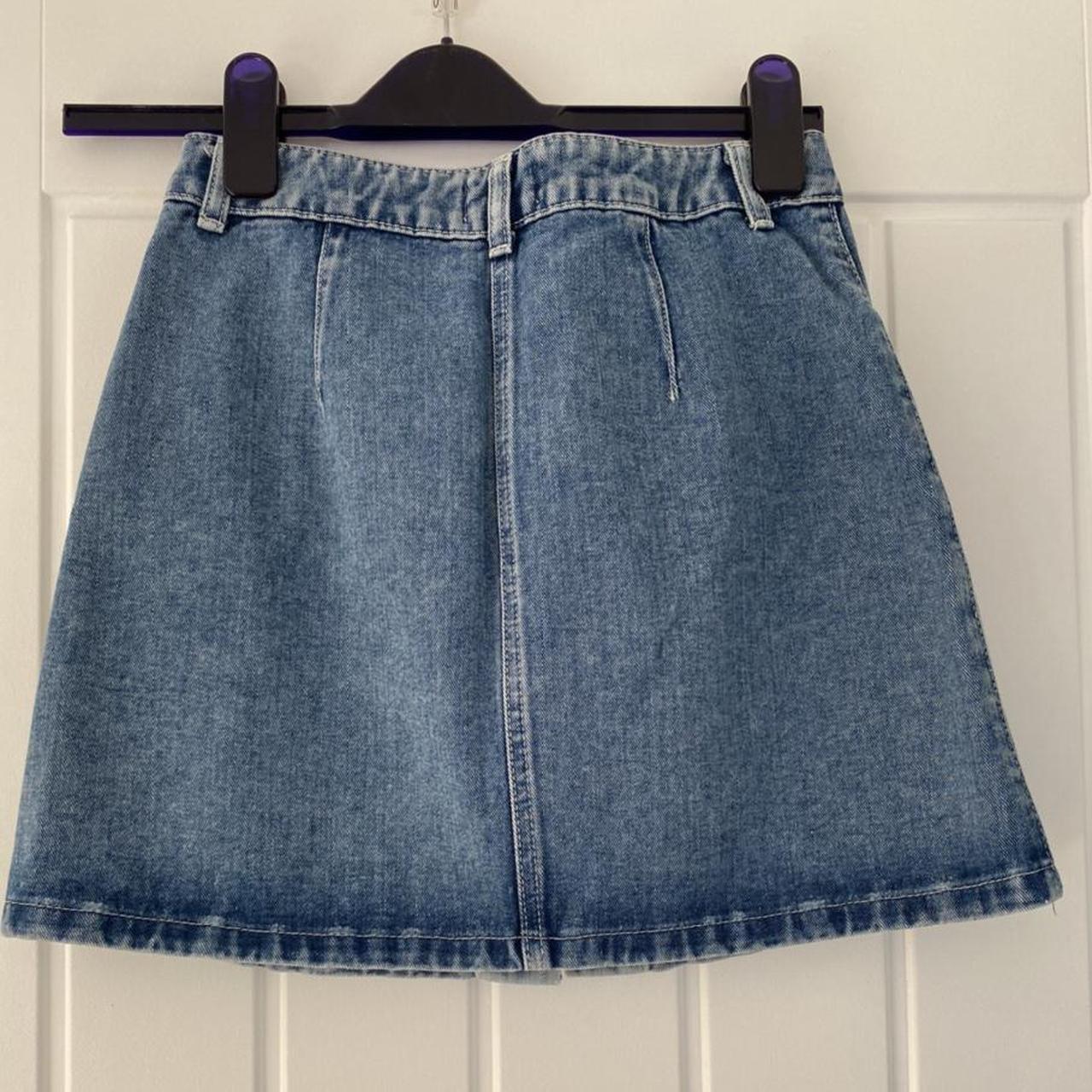 CUTE EMBROIDERED DENIN SKIRT really cute denim... - Depop