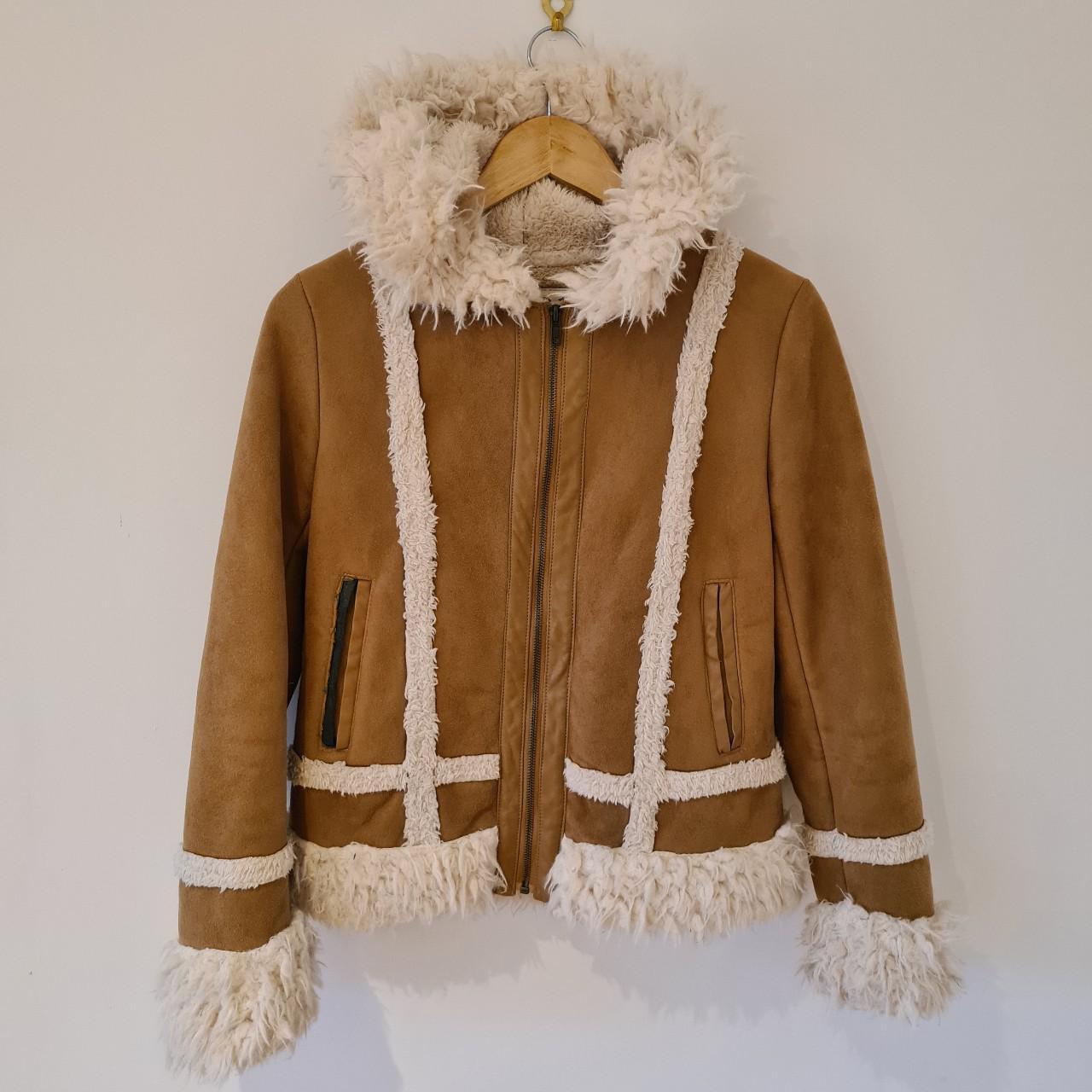 Vintage sheep skin jacket in tan colour with a... - Depop