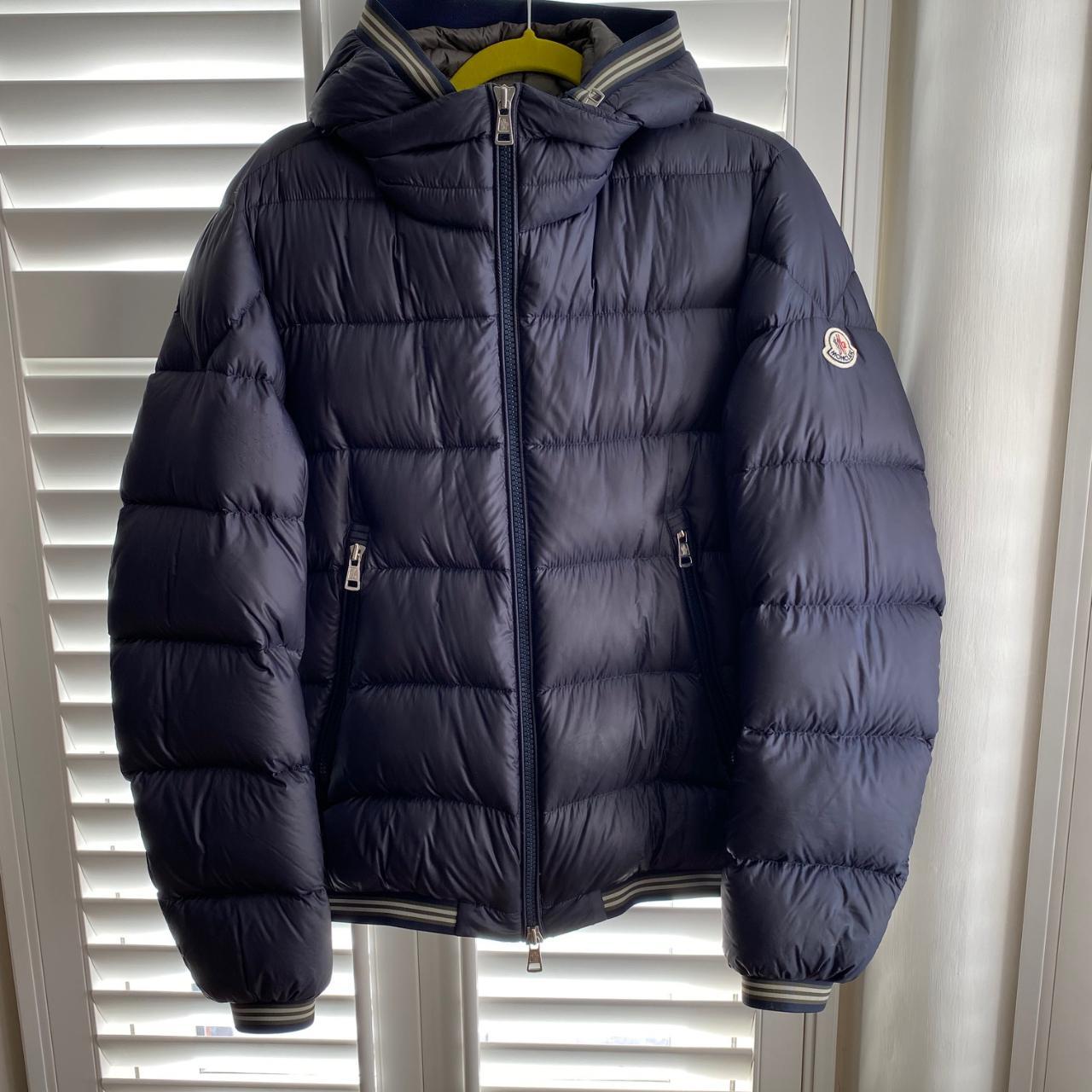 Moncler jeanbart shop