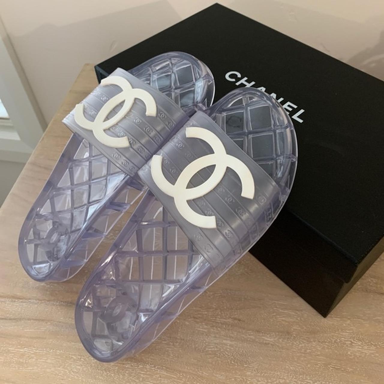 Chanel Clear Jelly Slides in 2023  Chanel jelly sandals, Jelly slides, Chanel  slides