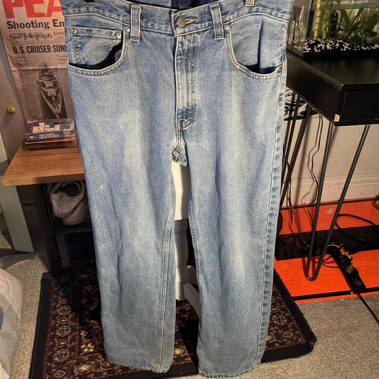 UNISEX Light Blue Jeans Size: 31x30 ALWAYS OPEN TO... - Depop