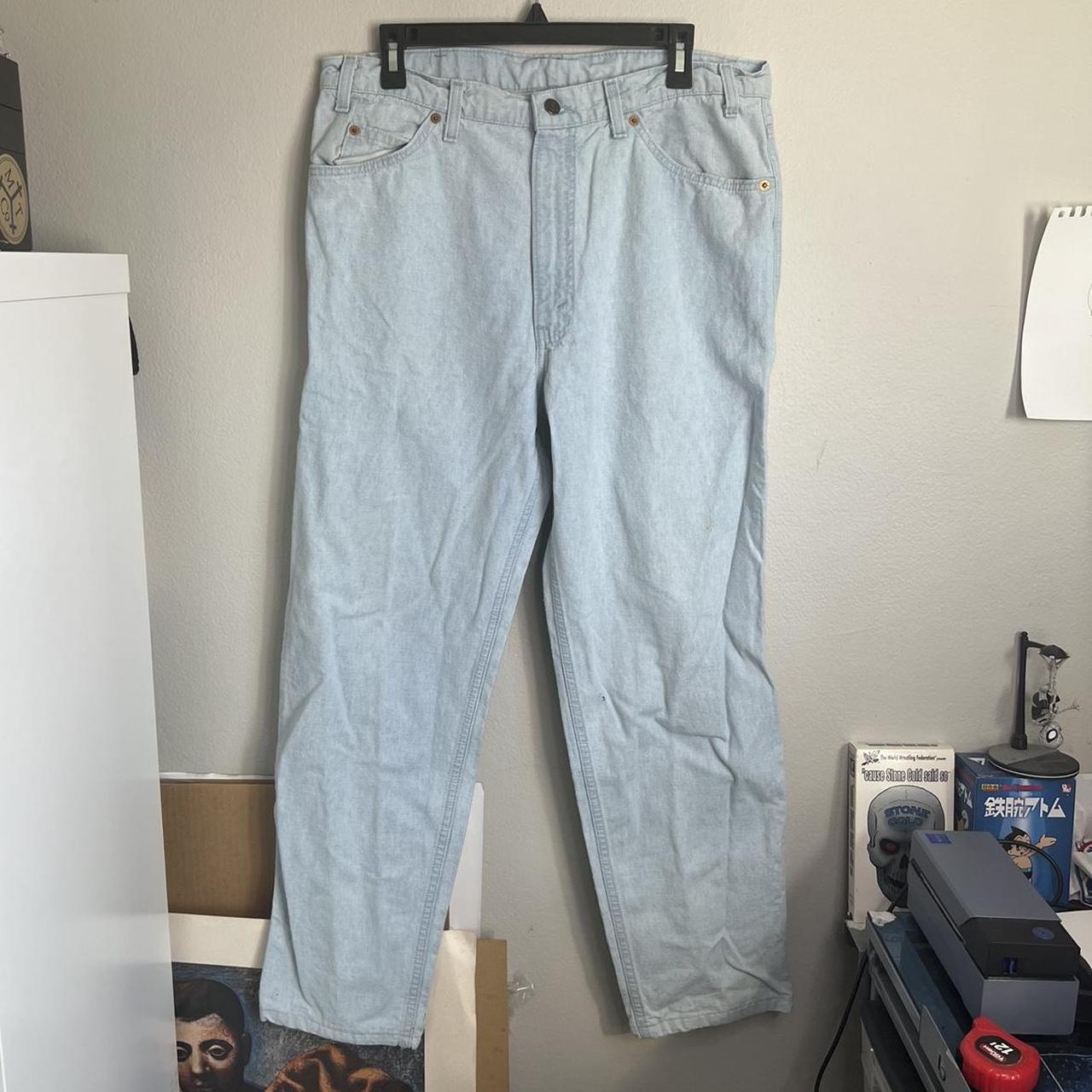 Vintage Levi's Mens 550 Jeans White Tab Tag 36 X 30... - Depop