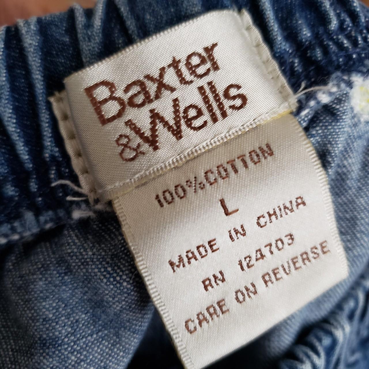 Vintage Y2K Baxter & Wells Embroidered Daisies Denim... - Depop