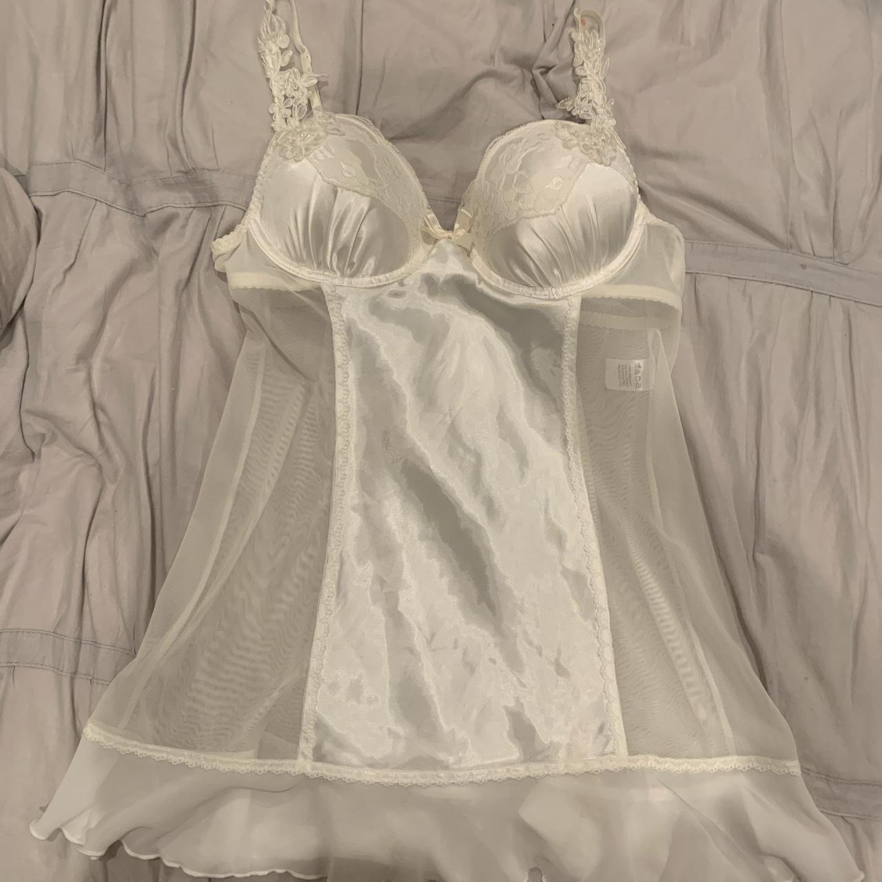 Agent Provocateur Women's White Robe | Depop