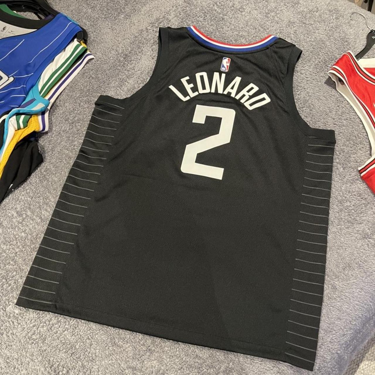 A Kawhi Leonard Los Angeles Clippers jersey in size - Depop