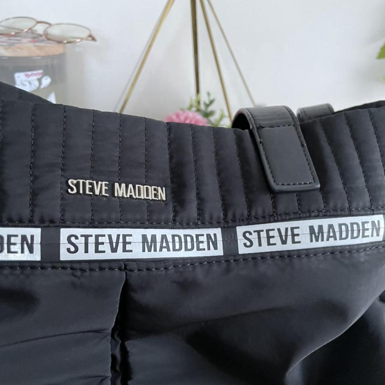 Steve Madden Black Woven BSpeedy Travel Weekender - Depop