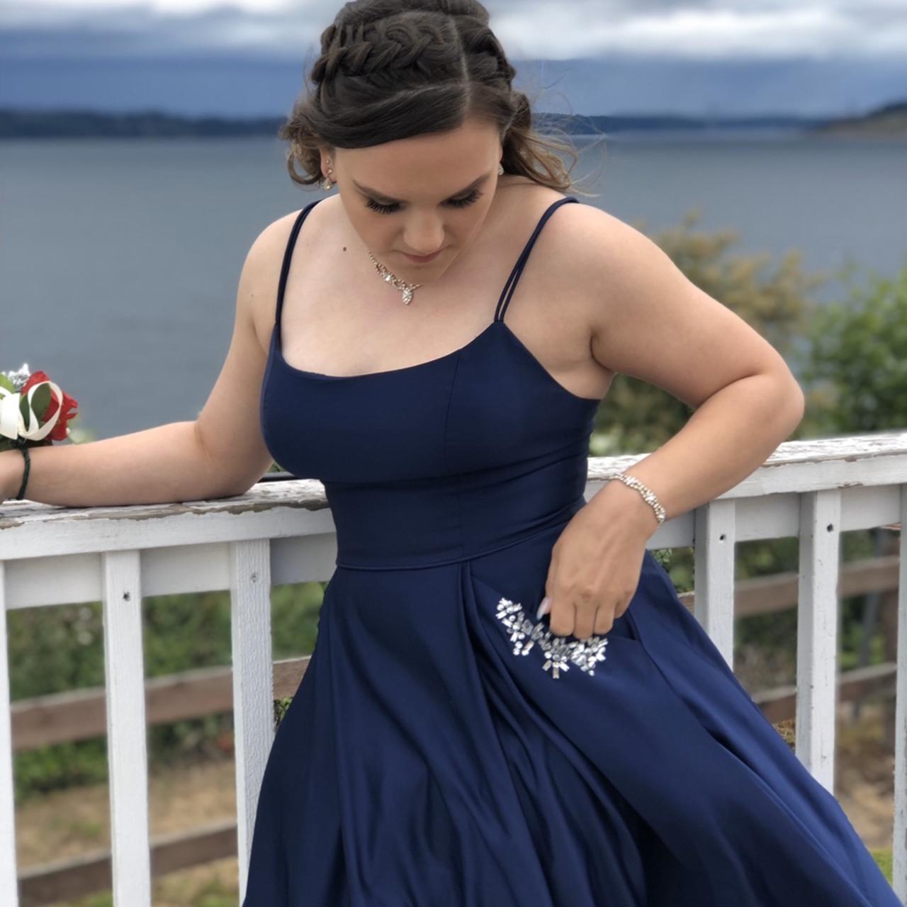 David s Bridal Prom dress Only worn twice Navy