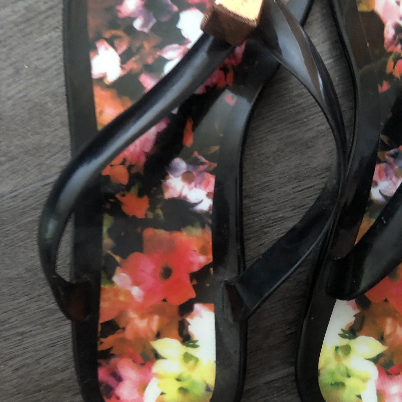 Ted baker flip hot sale flops and bag