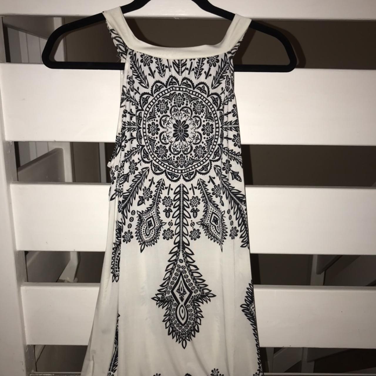 Really cute design flowing dress, has a tie at the... - Depop