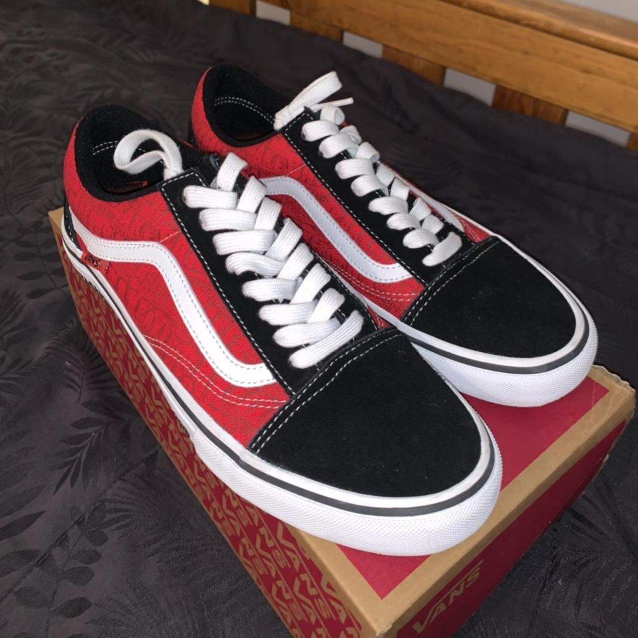 Old hot sale fashioned vans