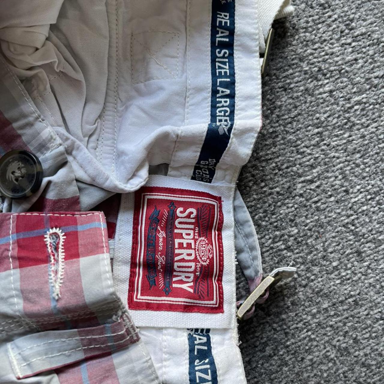 Product Image 2 - Men’s Superdry red and grey