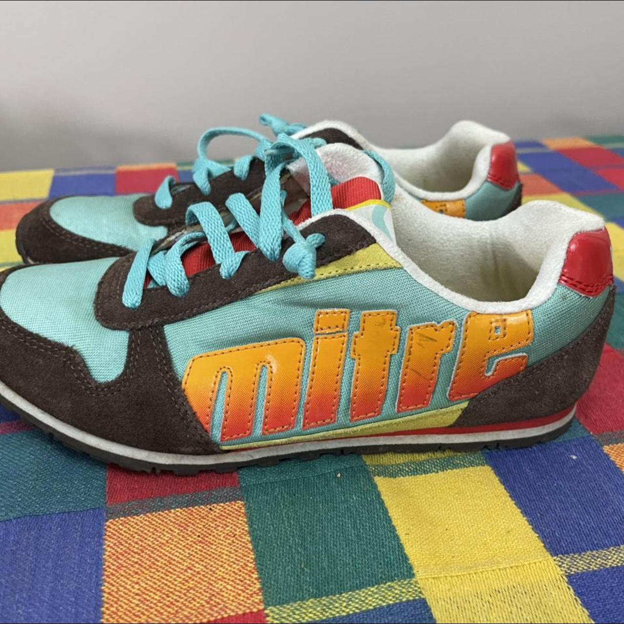 mitre indoor soccer shoes