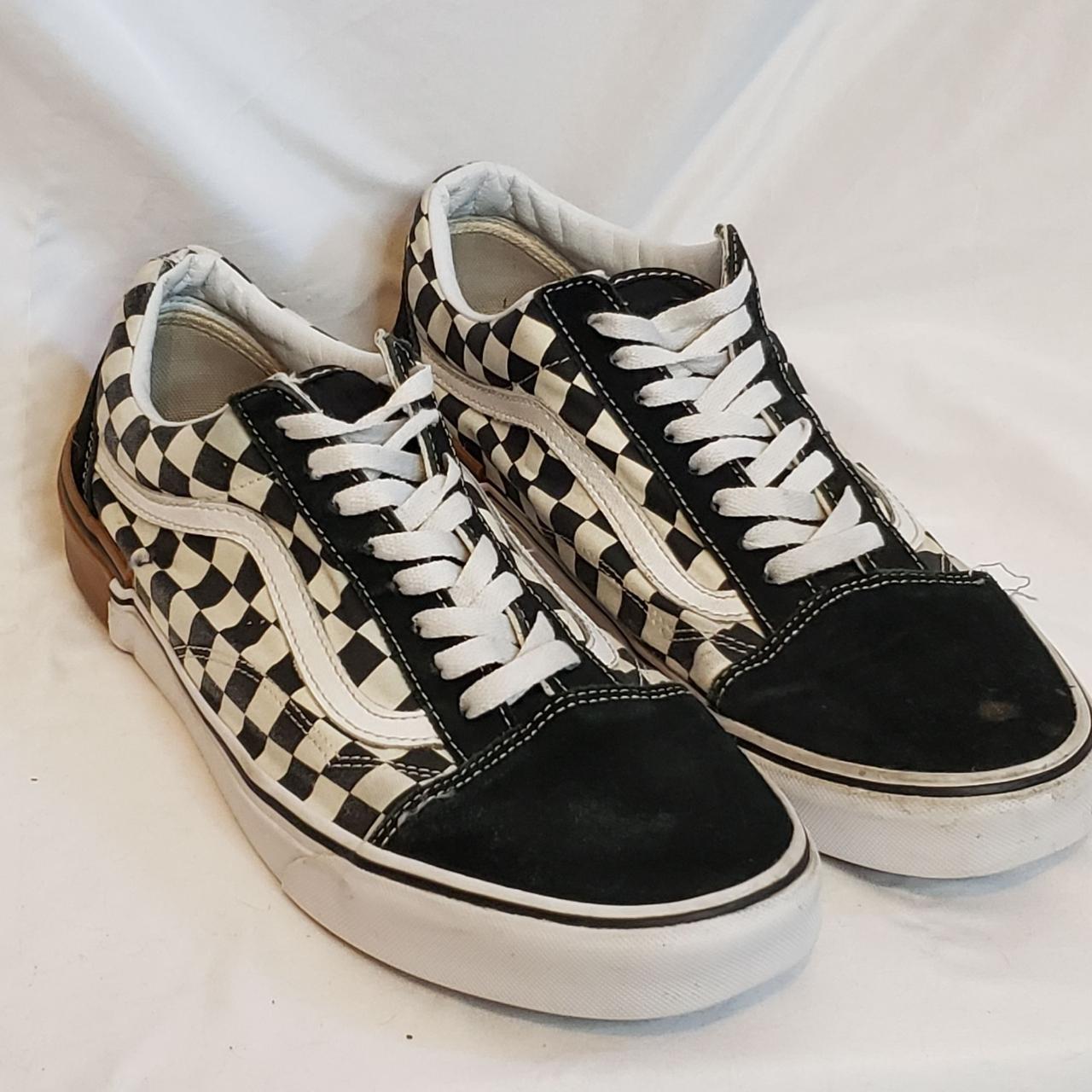 Vans Men's Black and White Trainers | Depop