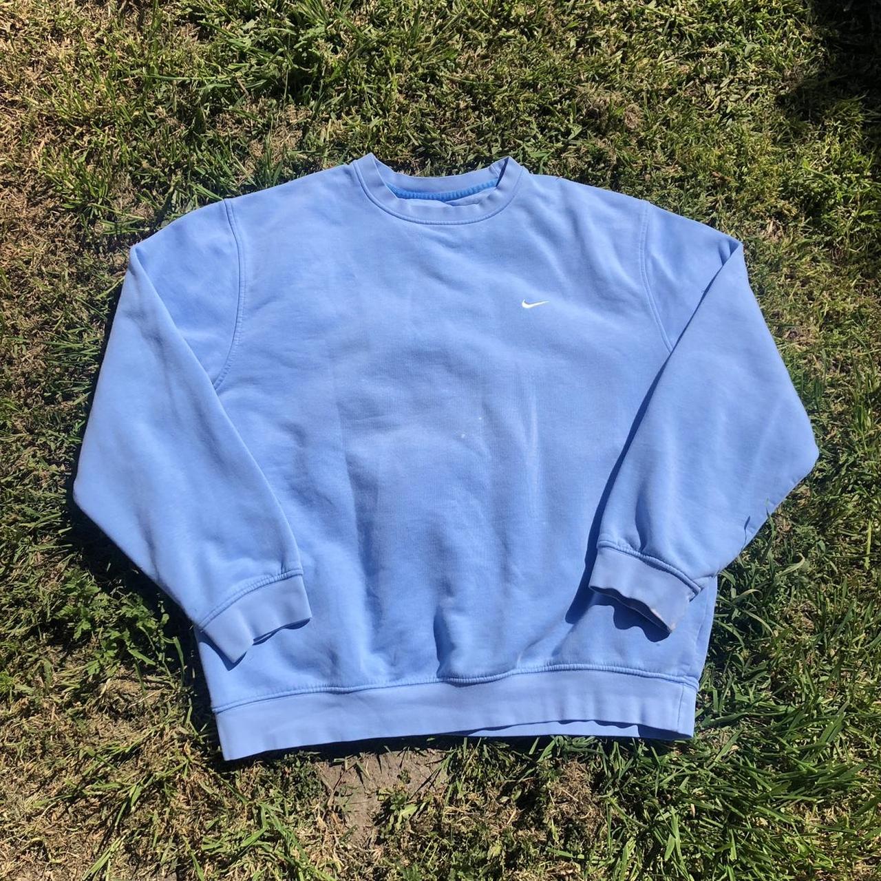 nike crewneck pastel
