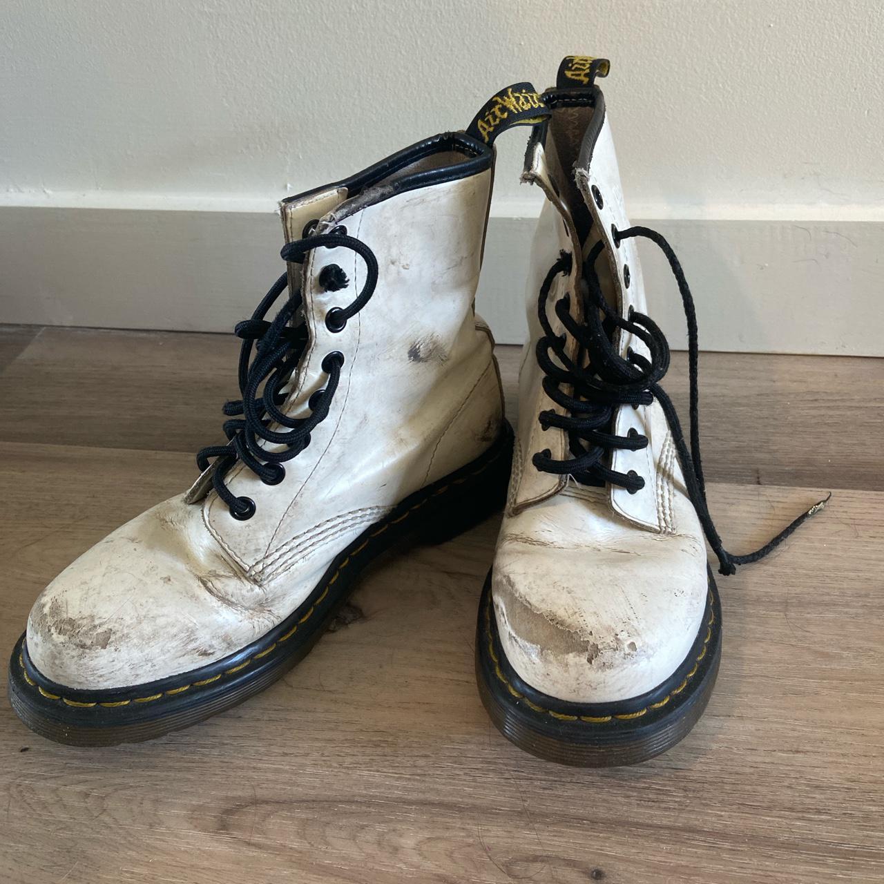 youth white dr martens