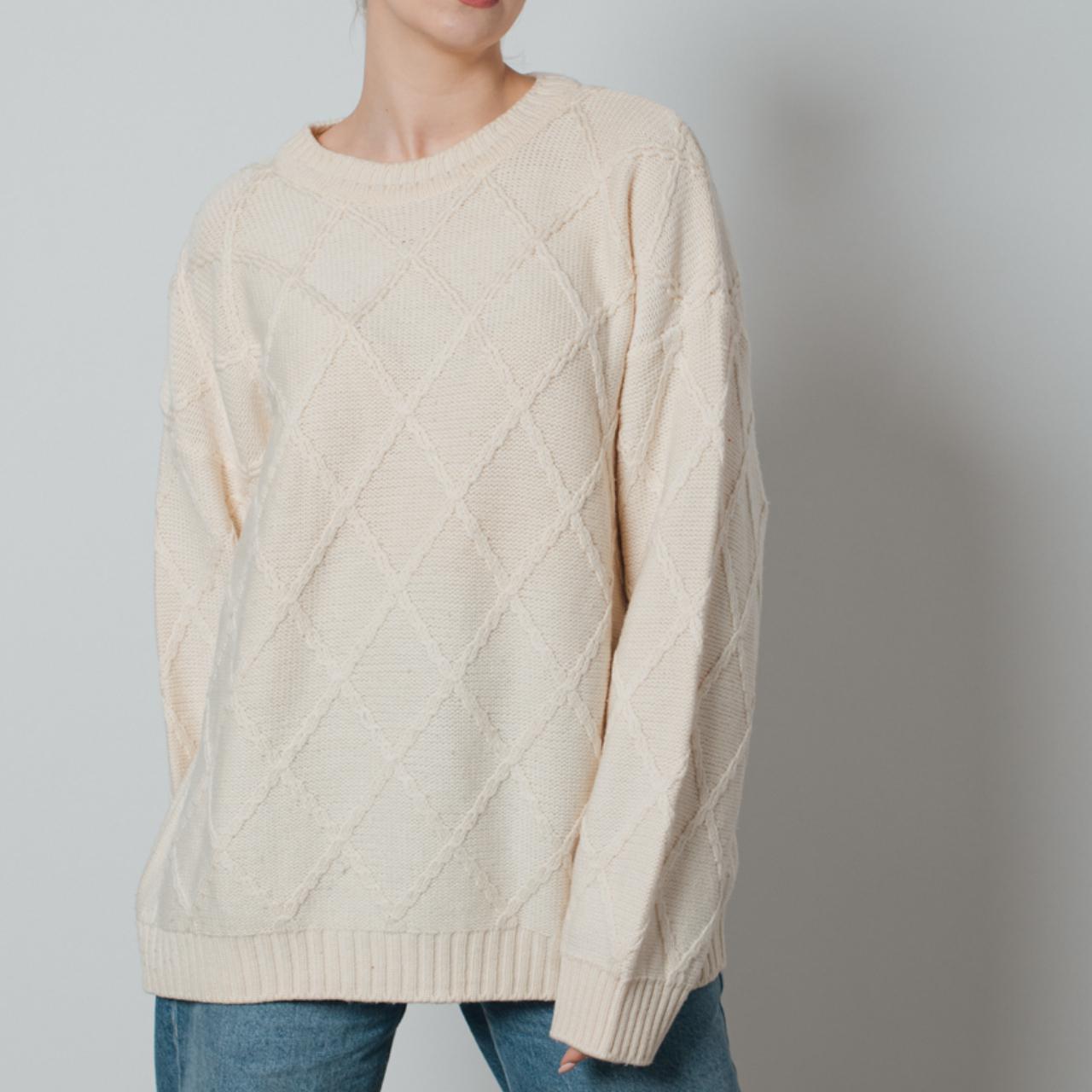Vintage Oversized Argyle Pattern Women Sweater in... - Depop