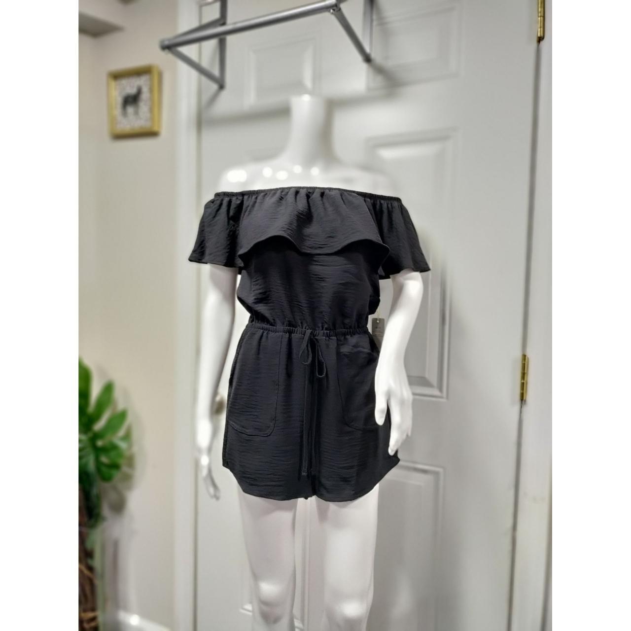 Product Image 1 - NWT IRIS Women's Black Shorts